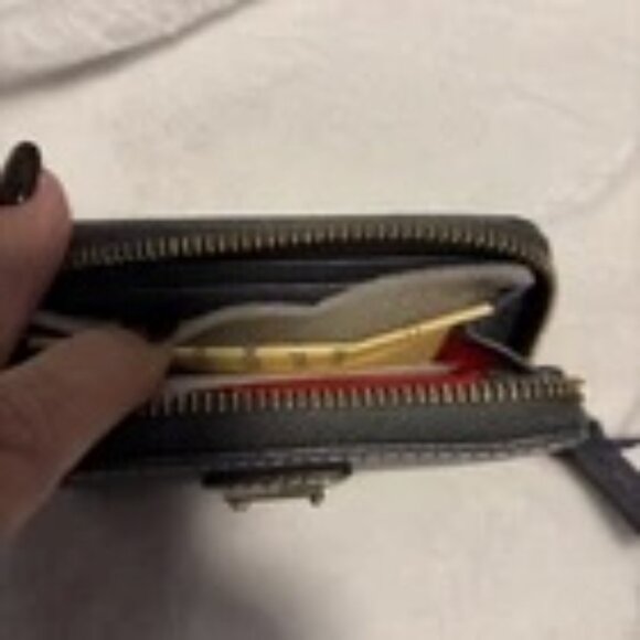 Dooney & Bourke Saffiano Large Zip Around Credit Card Case Wallet - NWT (New) - Picture 3 of 5